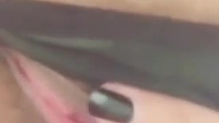 原以为有戴套 女学生还希望直接全部射出来 想不到无套爆量的精灌入..(中字)
