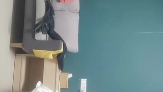 “我喜欢看你插别的女人的样子，你喜欢看我被别人插吗”主页更精彩
